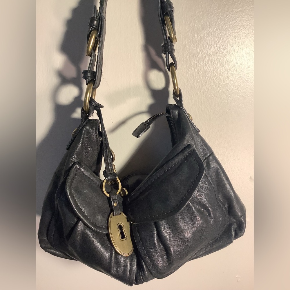 Fossil Slouchy Black Leather  Shoulder Bag 
Key & Lock Charms Gold Accents